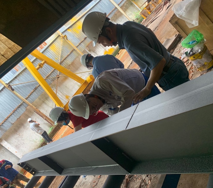 Kiểm tra công đoạn làm sạch kết cấu thép Cầu Trục Bằng phương pháp Phun Bi